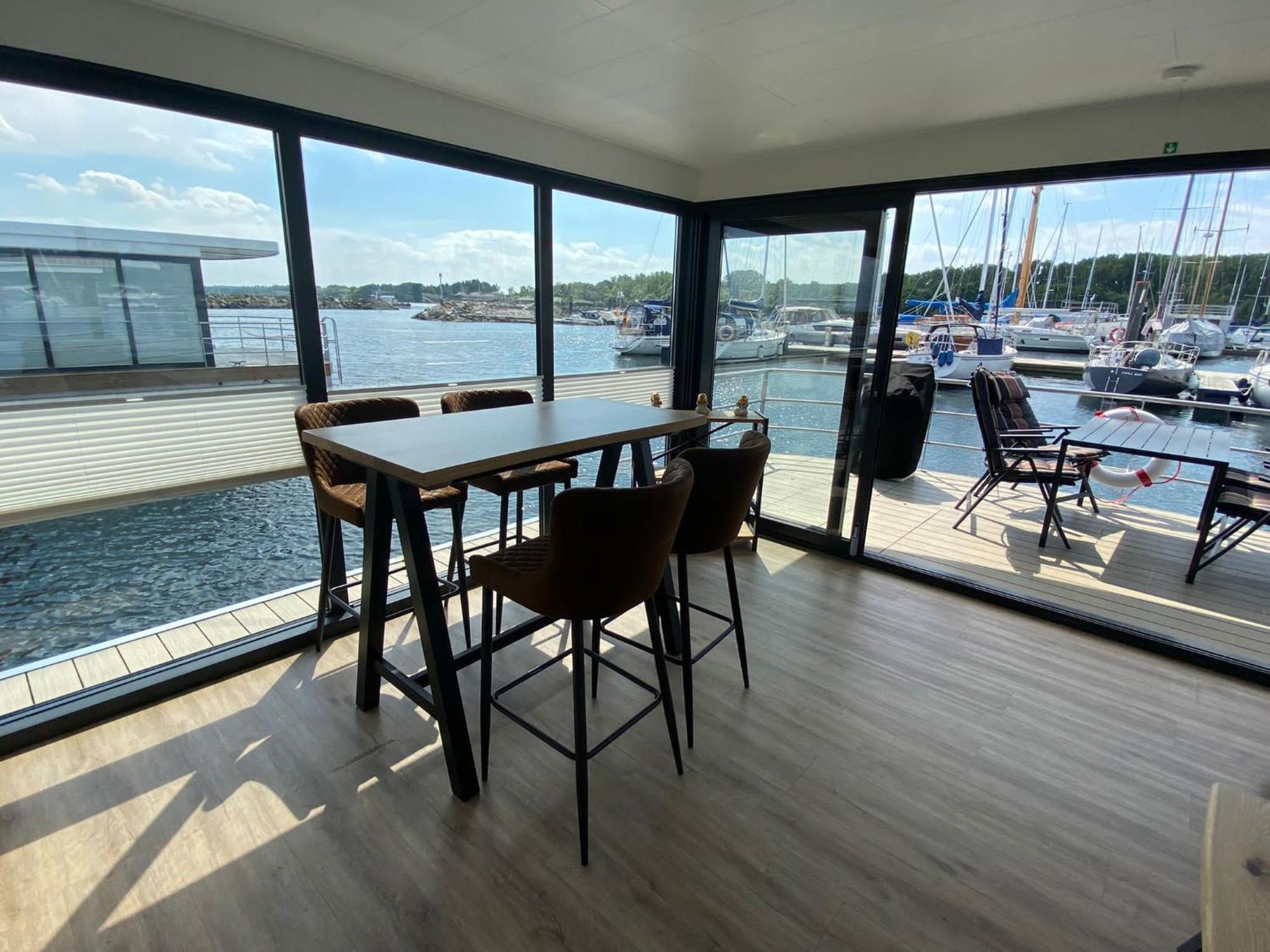 Urlaub Auf Dem Wasser Mit Einmaligen Ausblick - Well Hausboote Boltenhagen 10 Kültér fotó